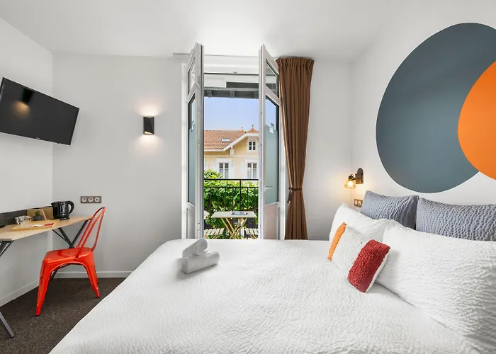 Urban Style Biarritz Le Relais 3*