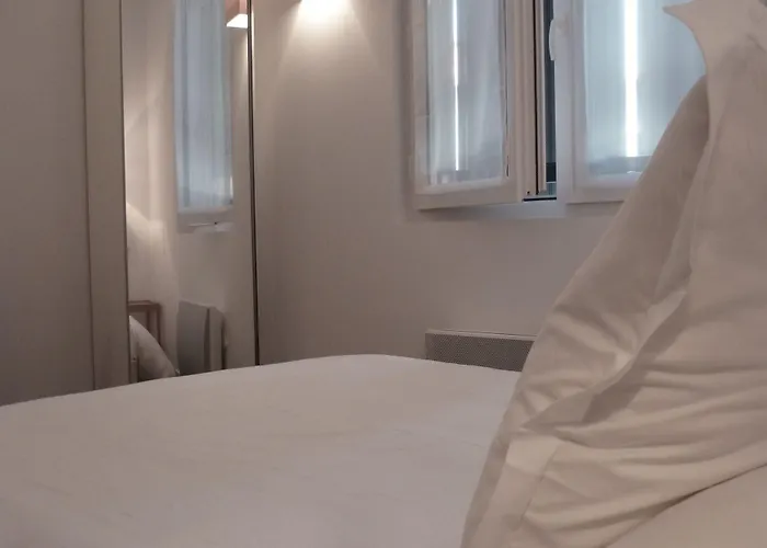 Готель Urban Style Le Relais