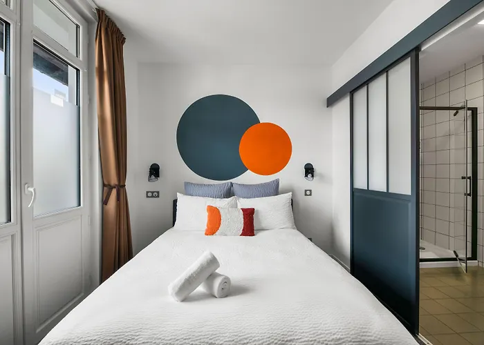 Urban Style Le Relais 3* Біарріц